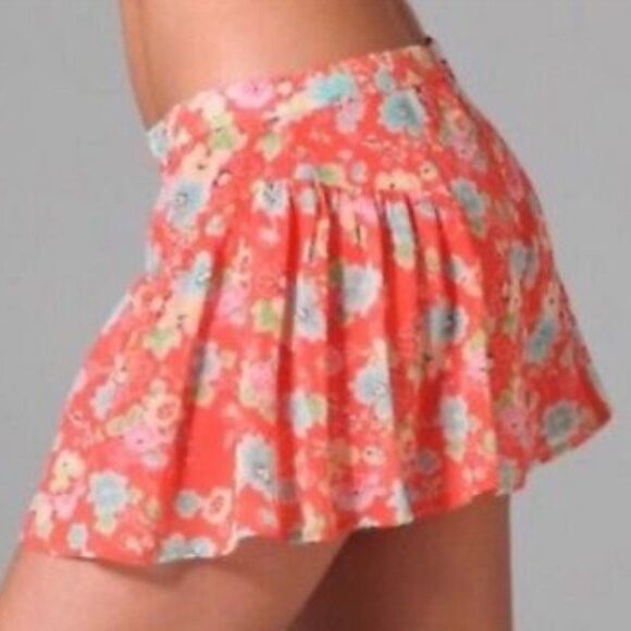 FREE PEOPLE Floral Flounce Coral SHORTS Women's Size 6 Flowy Ruffle Boho Shorts - Picture 1 of 14